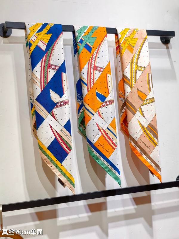 Hermes silk scarf 90X90cm E021308